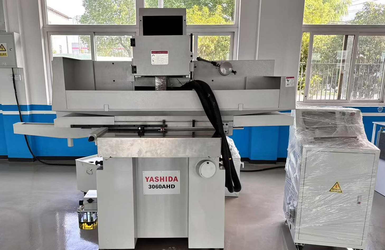 高精密平面磨床采用人工鏟花的好處