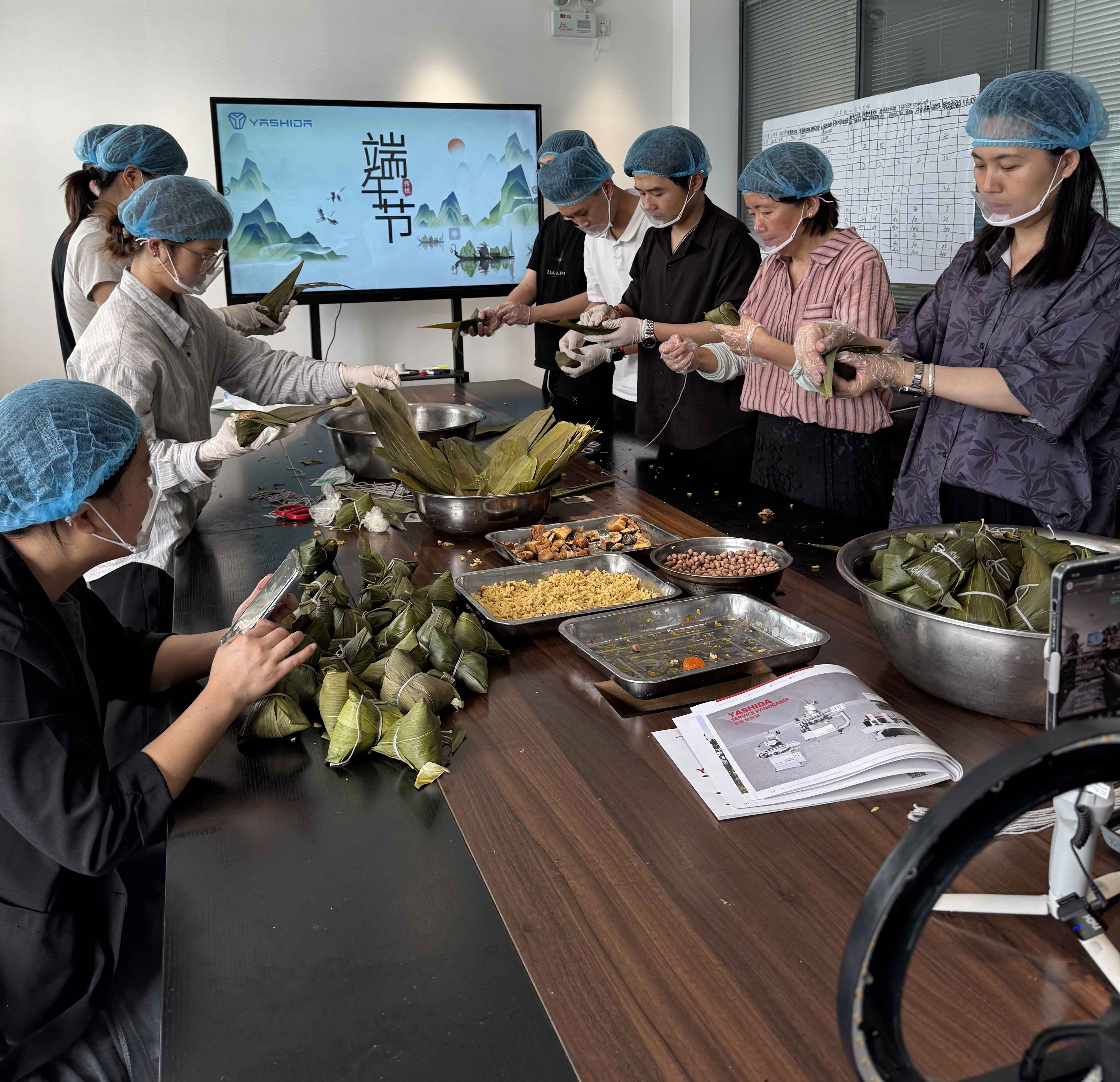 YASHIDA高精密數(shù)控磨床廠家包粽子